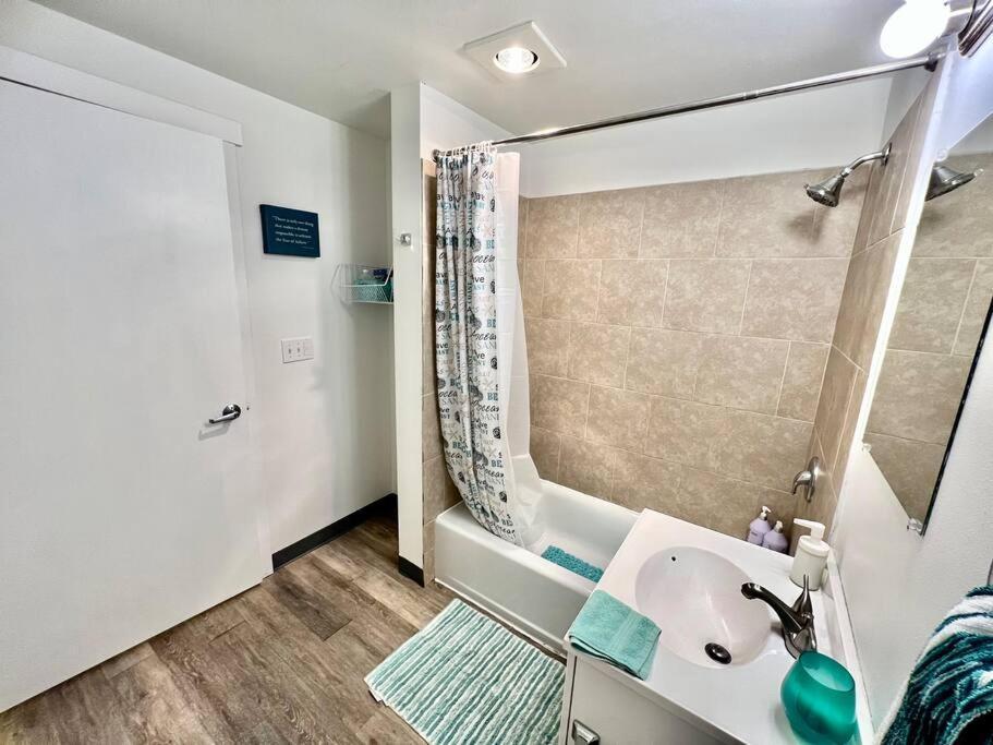 Private Room With Shared Bathroom On The 1St Floor 10 Minutes Walk To University Of Washington Seattle Luaran gambar